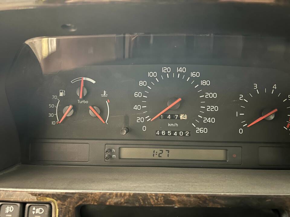 Image 11/20 of Volvo 850 T-5R (1995)