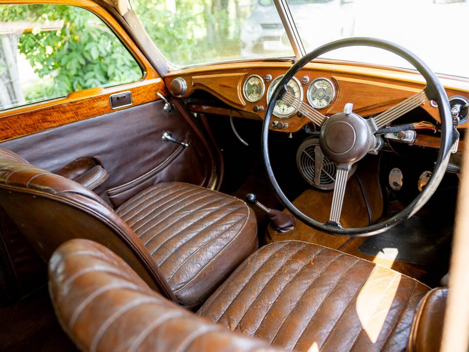 Image 26/50 of Riley 2.5 Litre RMB (1949)