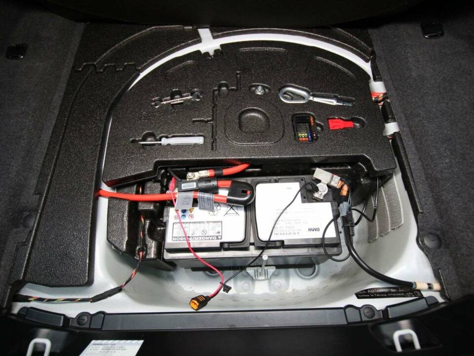 Afbeelding 43/50 van BMW M6 (2006)