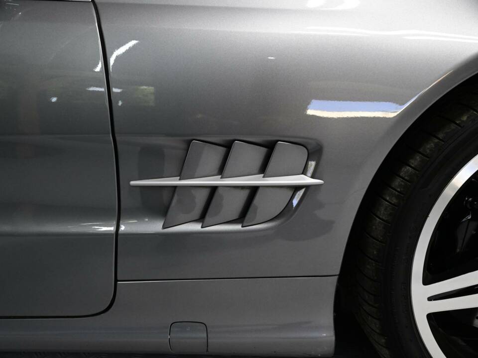 Imagen 47/50 de Mercedes-Benz SL 500 (2008)