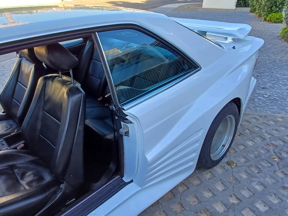 Image 13/65 of Mercedes-Benz 380 SEC (1985)