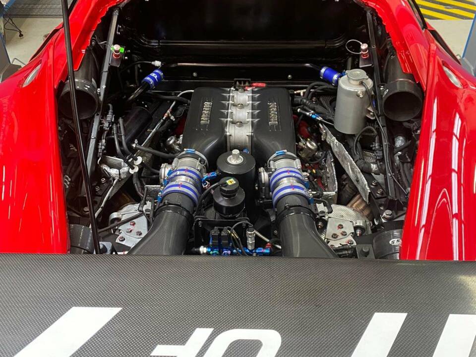 Image 23/28 de Ferrari 458 Italia GT3 (2012)
