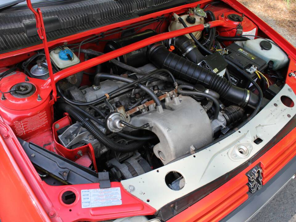 Imagen 17/17 de Peugeot 205 GTi 1.6 (1989)