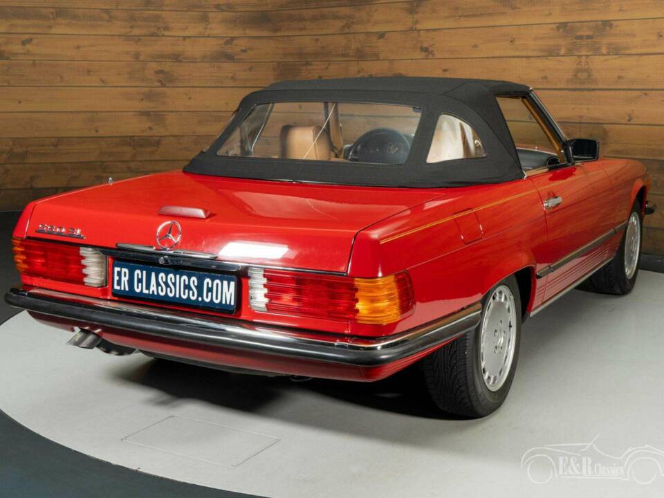 Bild 15/19 von Mercedes-Benz 560 SL (1988)