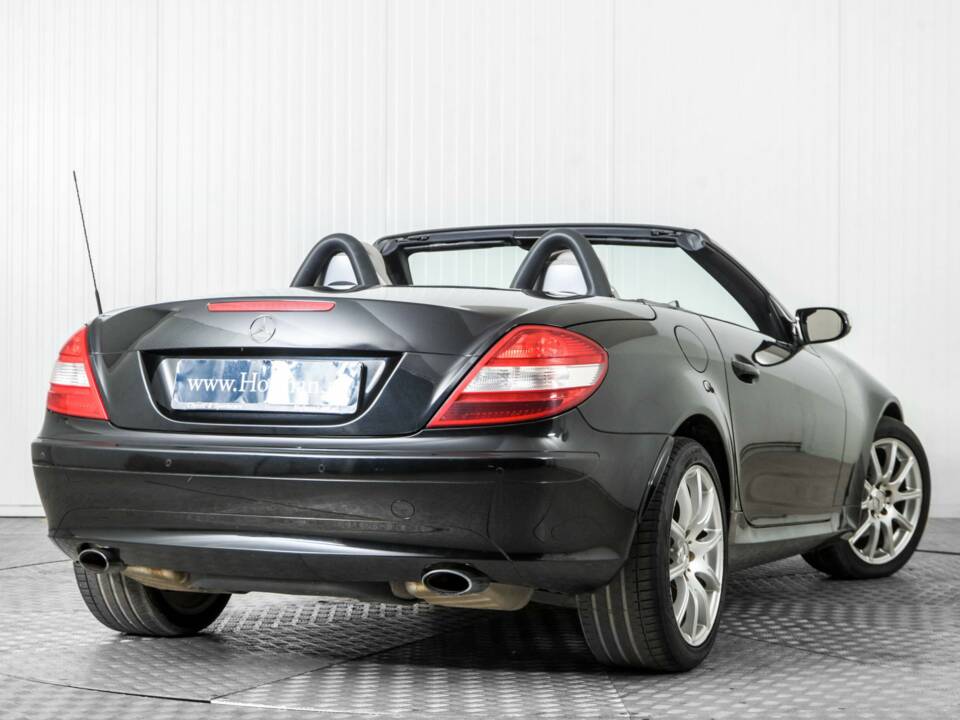 Bild 43/50 von Mercedes-Benz SLK 280 (2005)