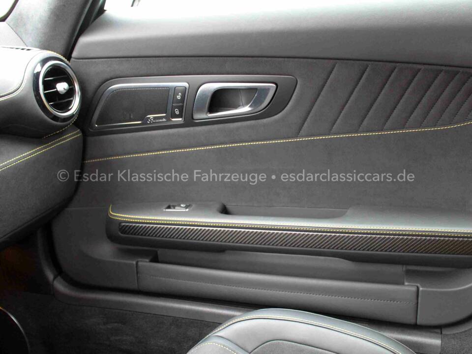 Immagine 28/35 di Mercedes-AMG GT-R (2018)