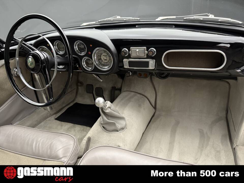 Image 13/15 of Alfa Romeo 1900 C Super Sprint (1957)