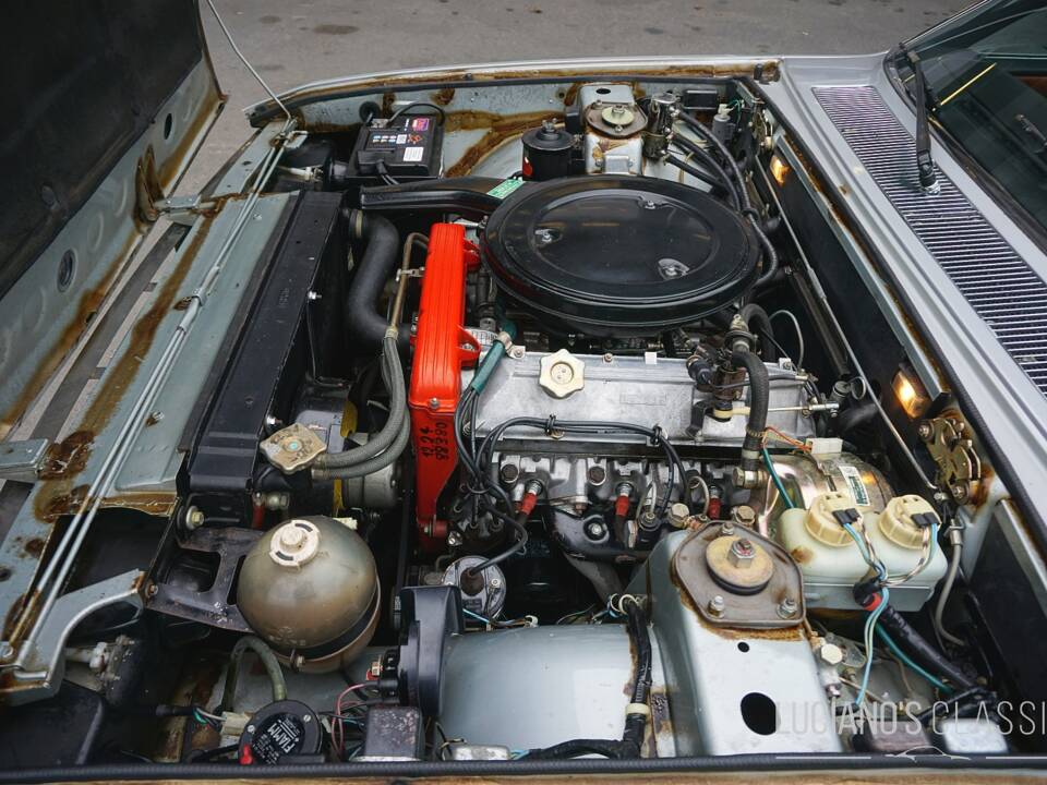 Image 50/66 of FIAT 130 Coupé (1972)