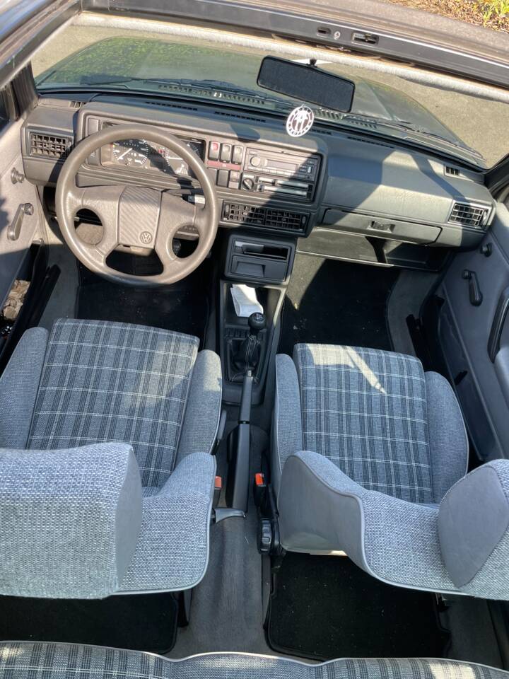 Bild 9/11 von Volkswagen Golf II 1.8 (1987)