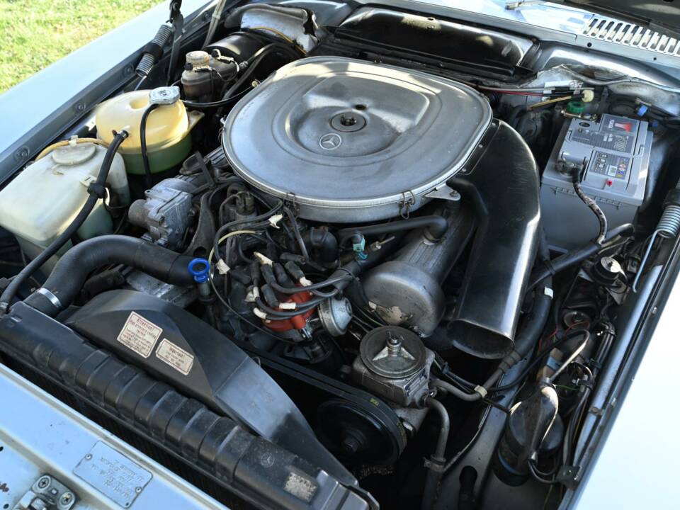 Immagine 24/50 di Mercedes-Benz 380 SL (1980)