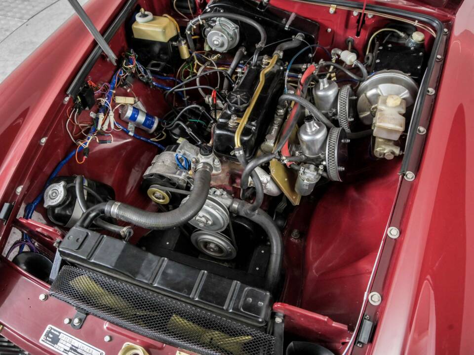 Image 36/50 de MG MGB (1979)