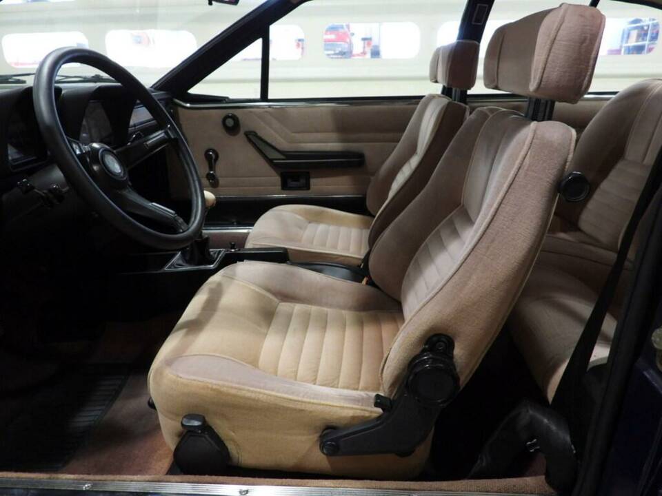 Bild 3/10 von Alfa Romeo Alfetta GTV 2000 (1978)