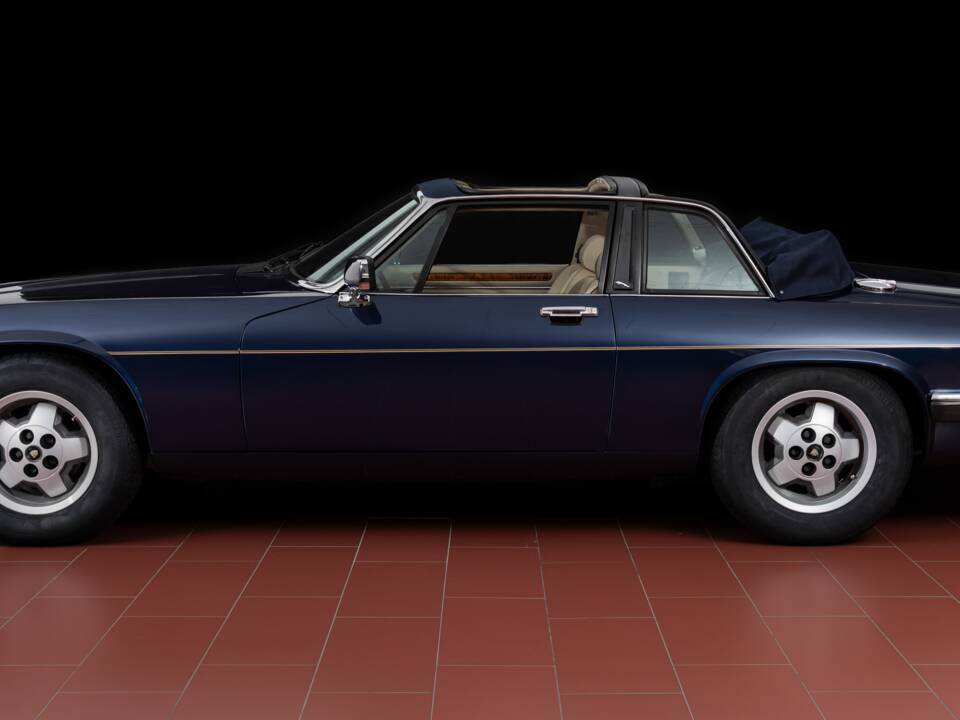 Imagen 2/8 de Jaguar XJS 5.3 V12 (1987)