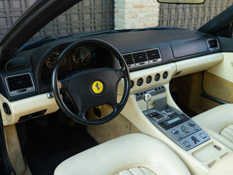 Bild 31/50 von Ferrari 456 GT (1995)