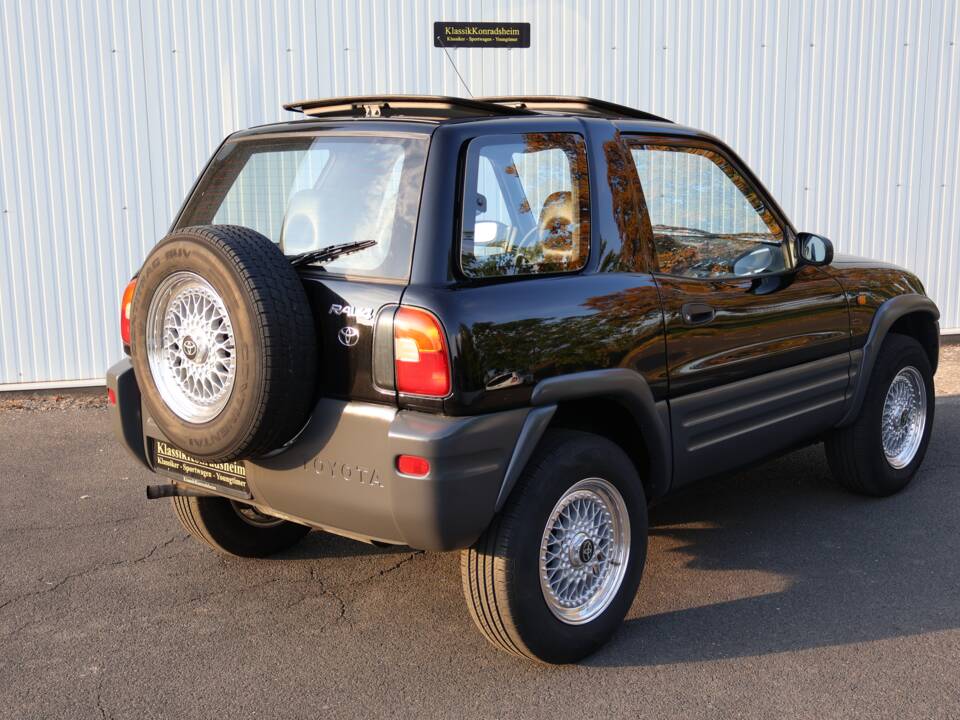 Image 26/55 de Toyota RAV4 (1995)