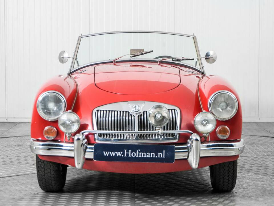 Immagine 14/50 di MG MGA 1500 (1955)