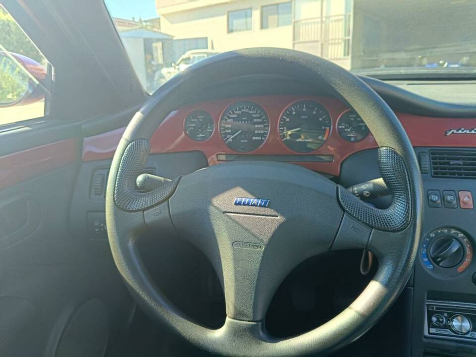 Image 30/50 of FIAT Coupé 1.8 16V (1997)