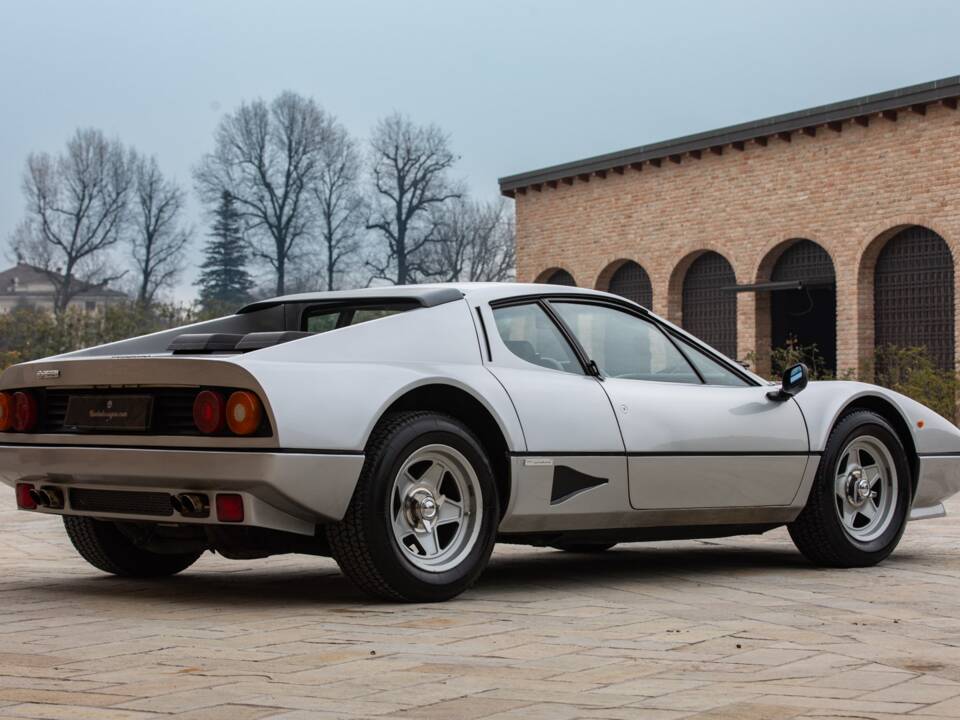 Image 8/50 de Ferrari 512 BBi (1982)