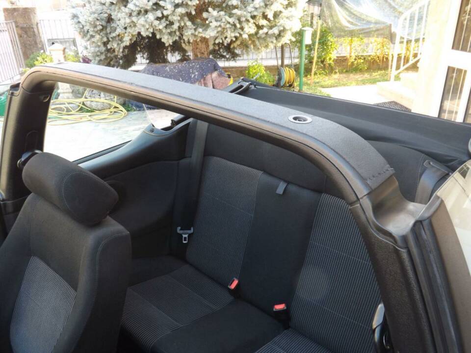 Image 48/50 of Volkswagen Golf III Cabrio 1.6 (1998)