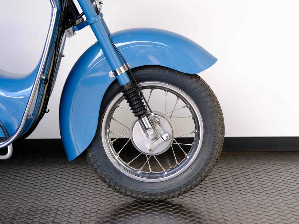 Bild 2/57 von Iso Rivolta Isoscooter 125 (1953)