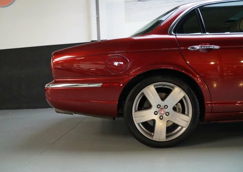 Bild 32/50 von Jaguar XJR Super V8 (2007)