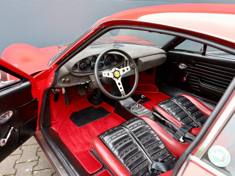 Bild 6/8 von Ferrari Dino 246 GT (1973)