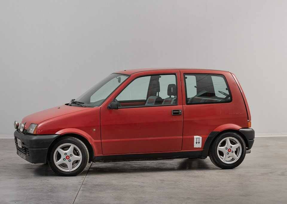 Imagen 8/30 de FIAT Cinquecento Sporting Trofeo (1993)