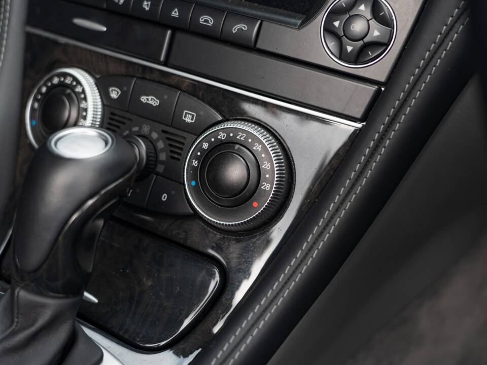 Bild 22/44 von Mercedes-Benz SL 65 AMG (2005)