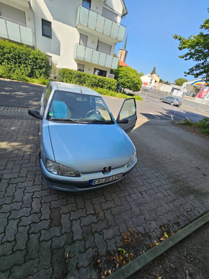 Image 10/16 of Peugeot 106 1.1 (2001)