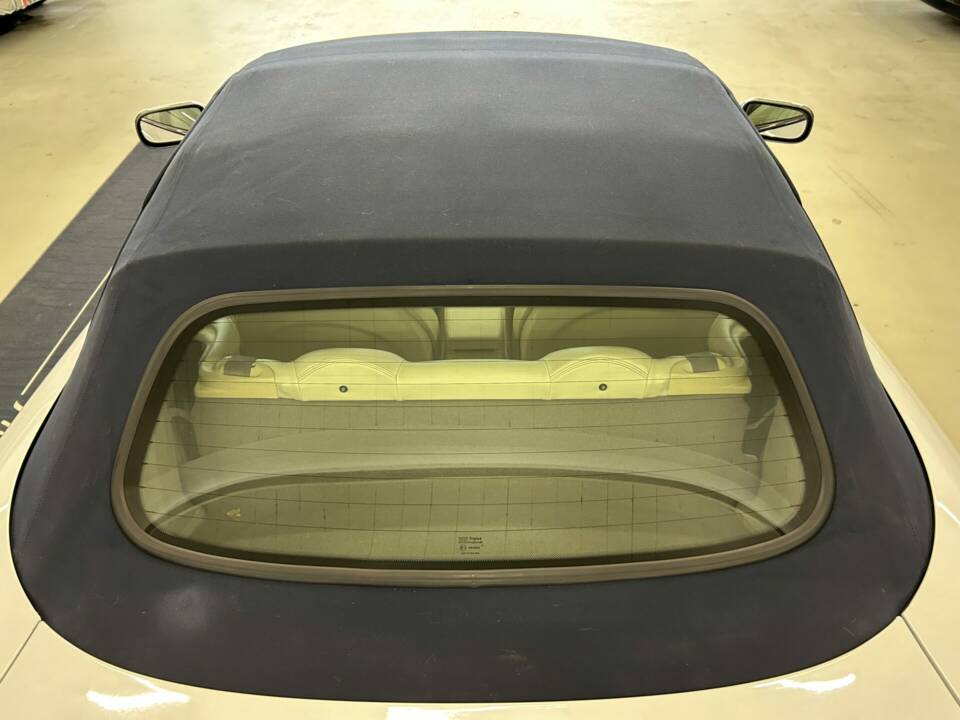 Immagine 26/28 di Jaguar XK8 4.0 (1997)