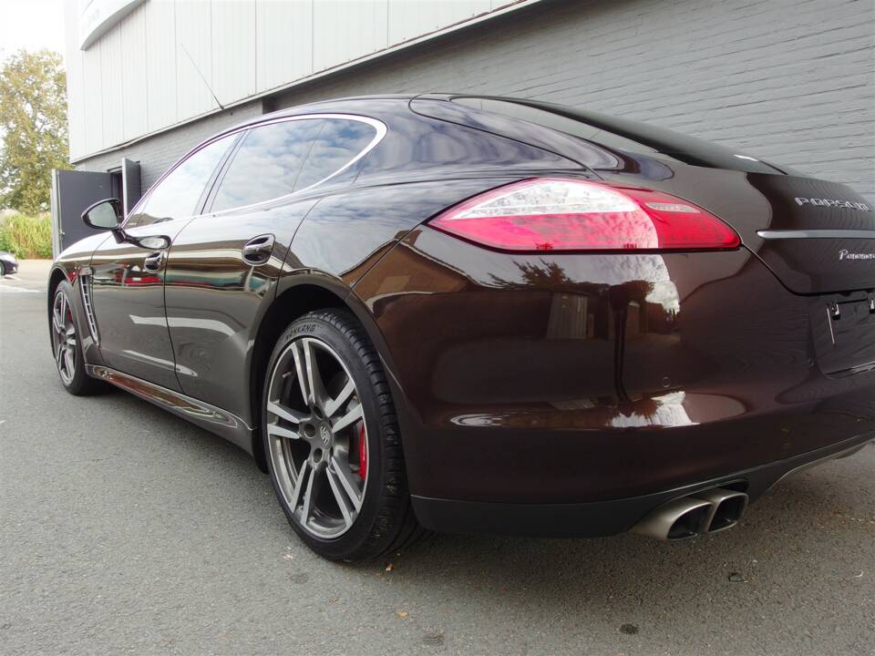 Bild 24/98 von Porsche Panamera Turbo (2009)