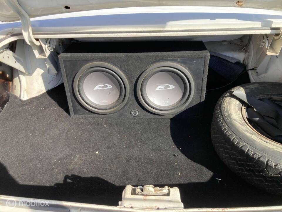 Image 48/50 of Pontiac Parisienne (1967)