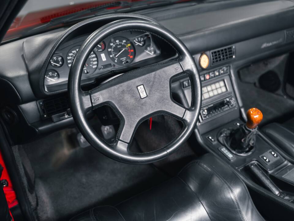 Image 30/42 of Maserati Shamal (1991)