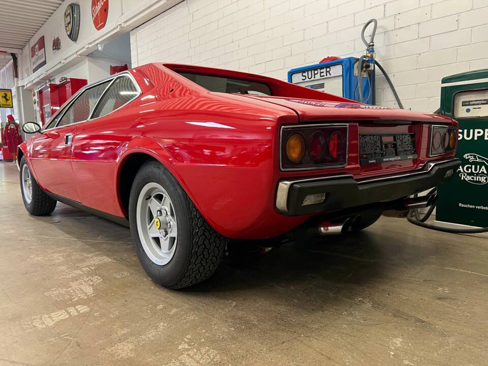 Image 12/17 of Ferrari Dino 308 GT4 (1977)