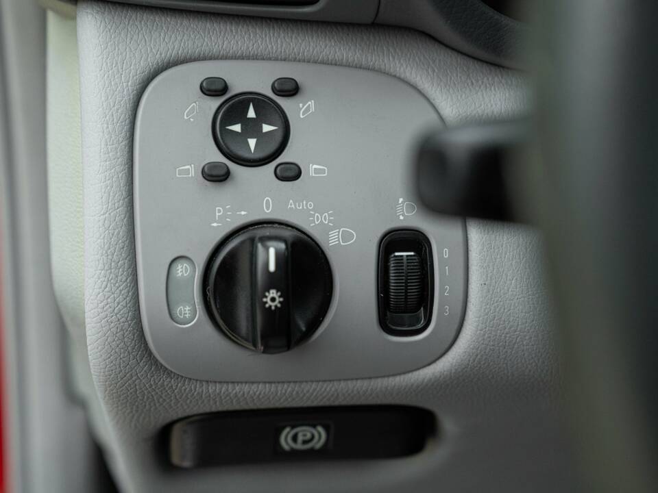 Immagine 45/50 di Mercedes-Benz C 220 CDI T (2003)