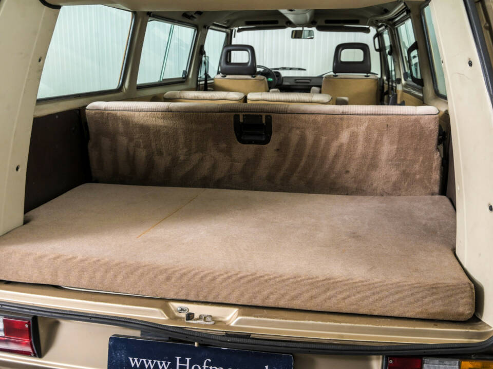 Bild 38/50 von Volkswagen T3 Caravelle GL 1.9 (1986)