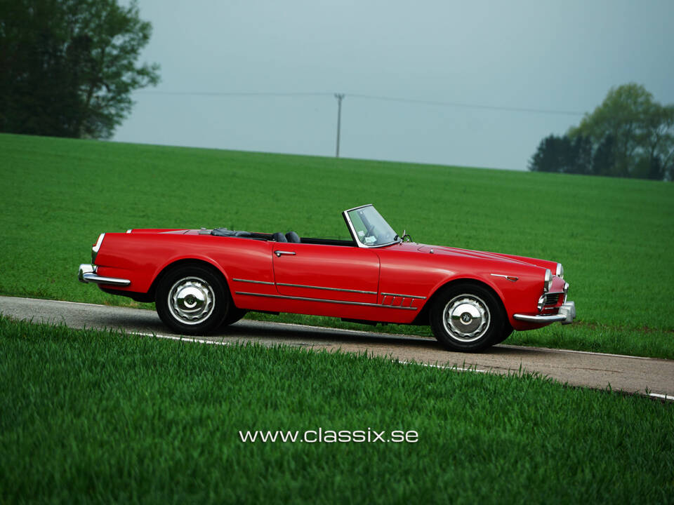 Afbeelding 2/20 van Alfa Romeo 2000 Spider (1958)