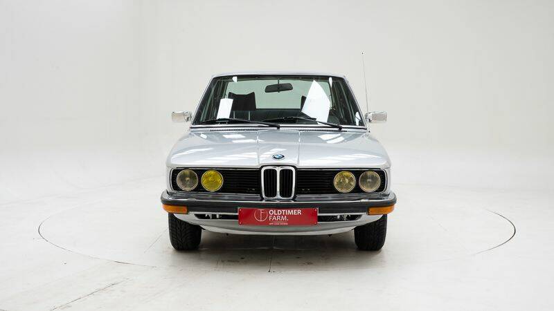Image 9/15 of BMW 520/6 (1980)