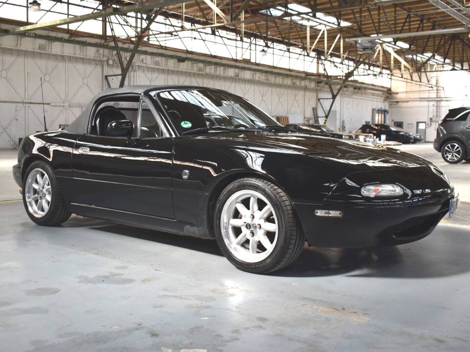 Image 42/68 of Mazda MX-5 1.6 (1992)
