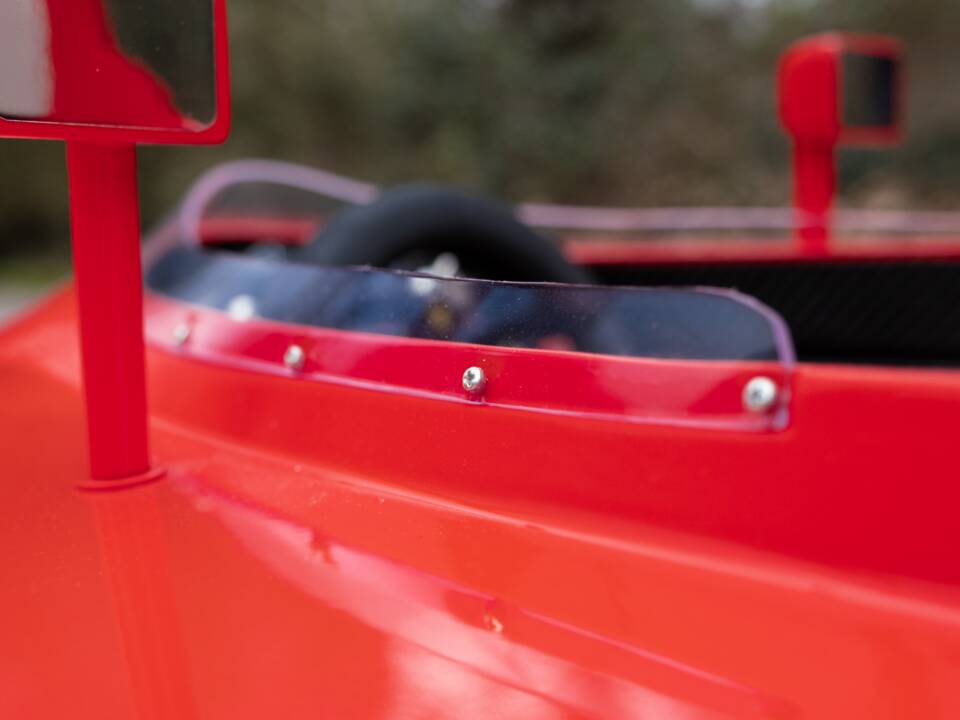 Image 44/85 of Ferrari 641 (1990)