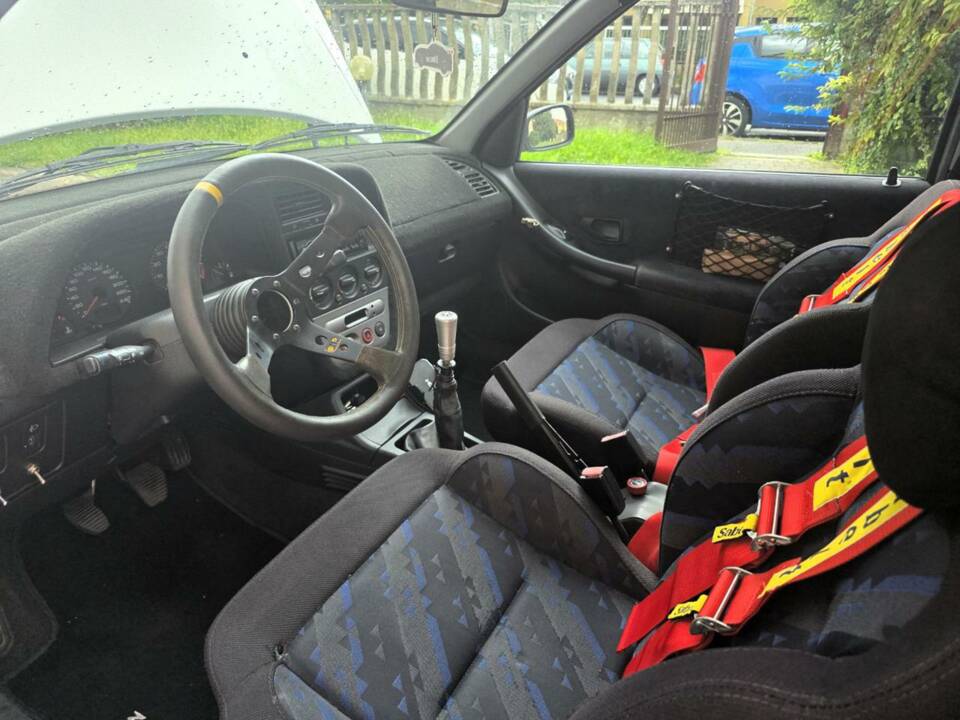 Immagine 30/30 di Peugeot 306 2.0i GTi6 (1997)