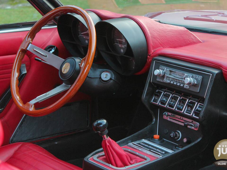 Imagen 18/25 de Alfa Romeo Montreal (1976)