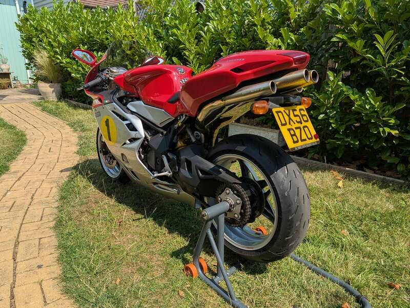 Bild 13/24 von MV Agusta DUMMY (2006)