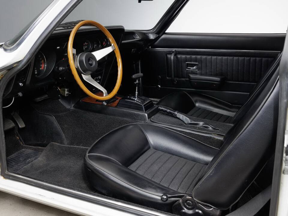 Image 17/34 of Opel GT 1900 (1969)
