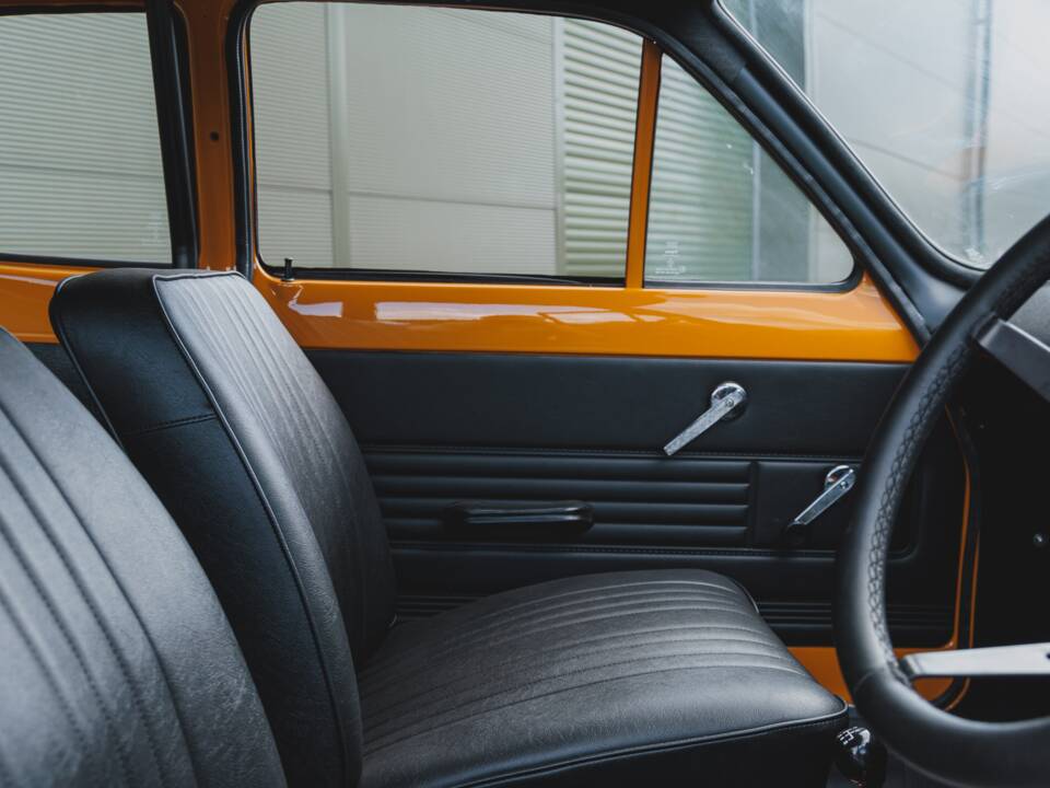 Image 24/50 of Ford Escort Mexico (1971)