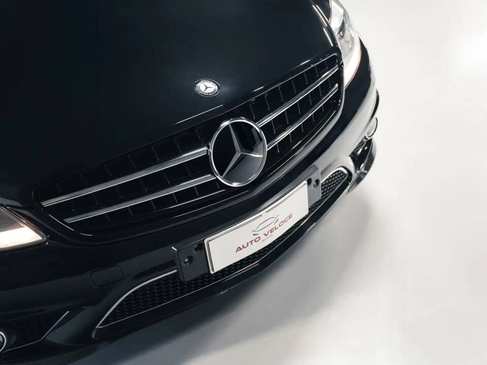 Image 6/40 of Mercedes-Benz CL 65 AMG (2008)