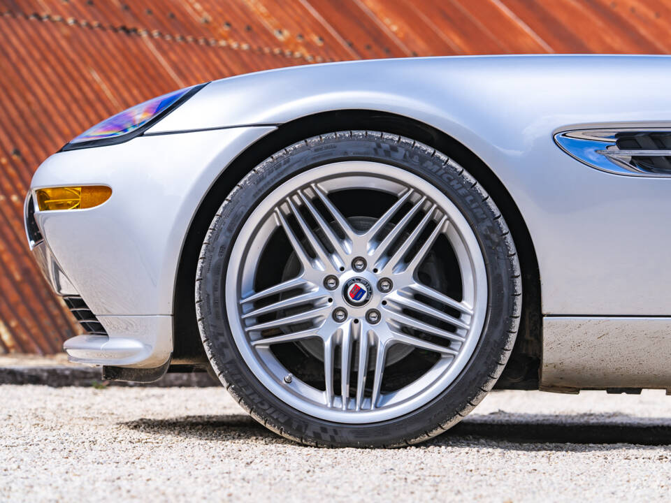 Image 45/47 of ALPINA Roadster V8 (2003)