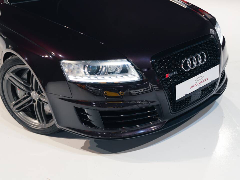 Imagen 16/36 de Audi RS6 Avant (2010)