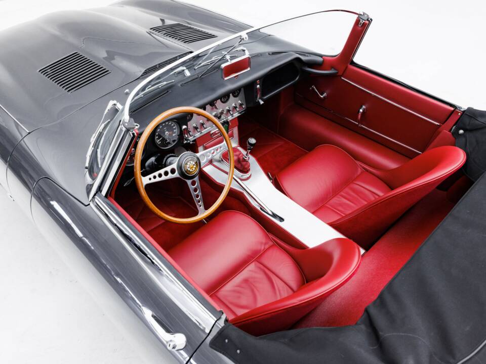 Afbeelding 8/50 van Jaguar E-Type 3.8 (1961)
