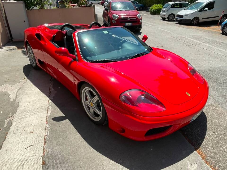 Image 6/41 of Ferrari 360 Spider (2003)